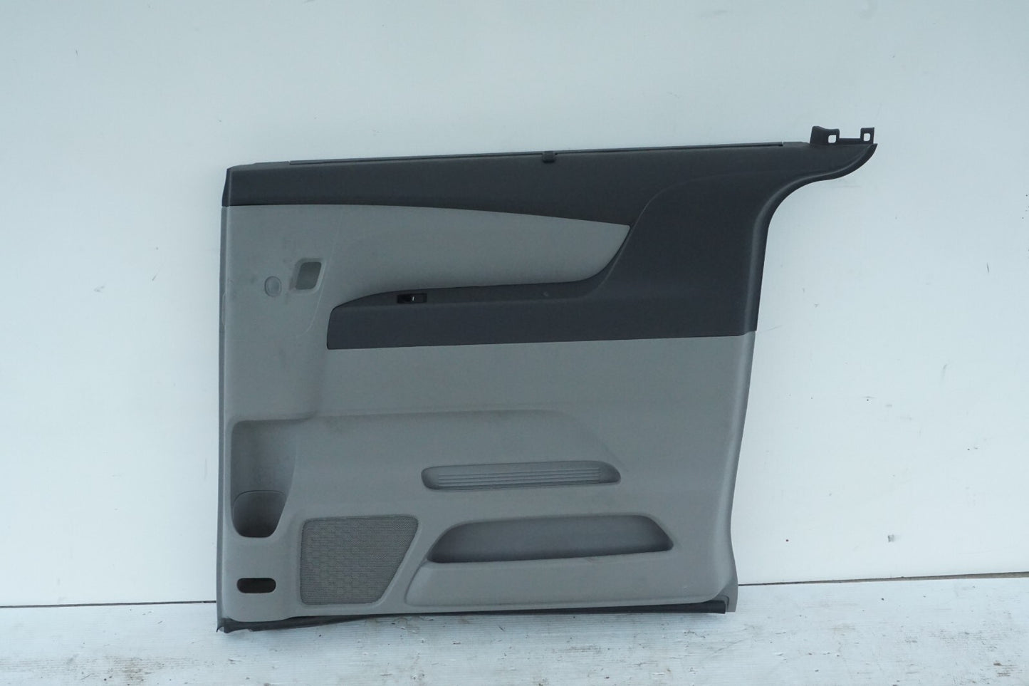 2014 - 2017 HONDA ODYSSEY REAR RIGHT PASSENGER SIDE DOOR PANEL TRIM OEM