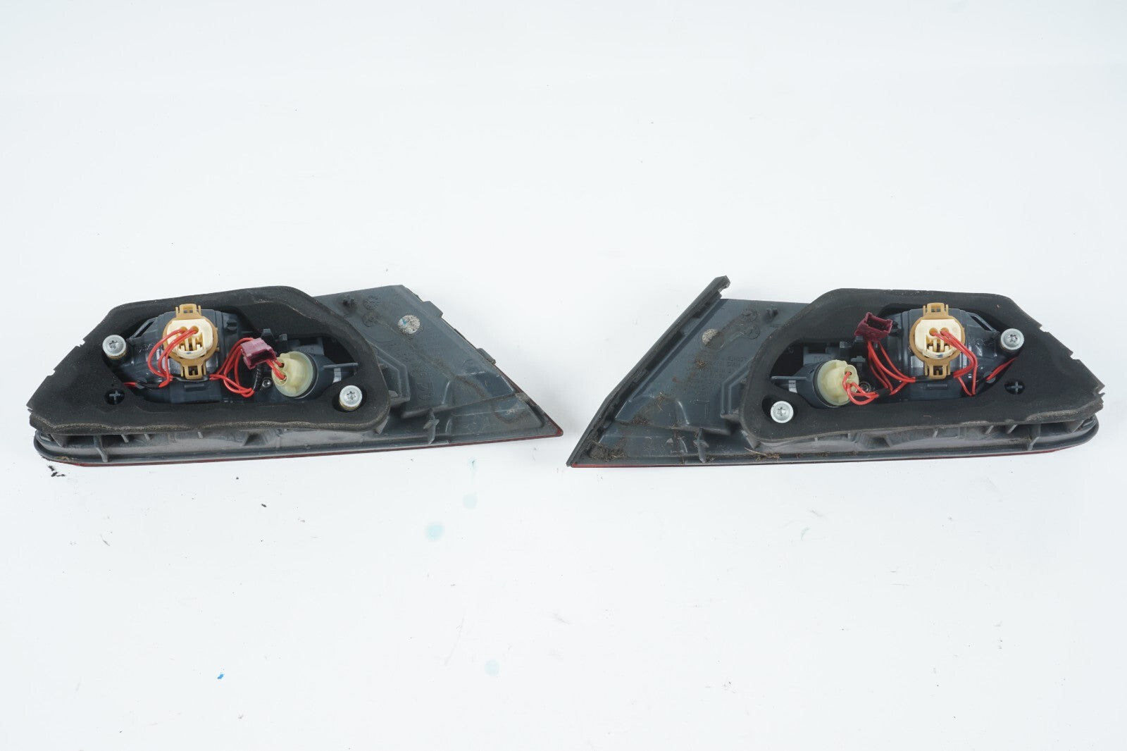 2012 - 2018 BMW 650i 640i INNER TRUNK LID TAIL LIGHT LAMP LEFT & RIGHT  OEM