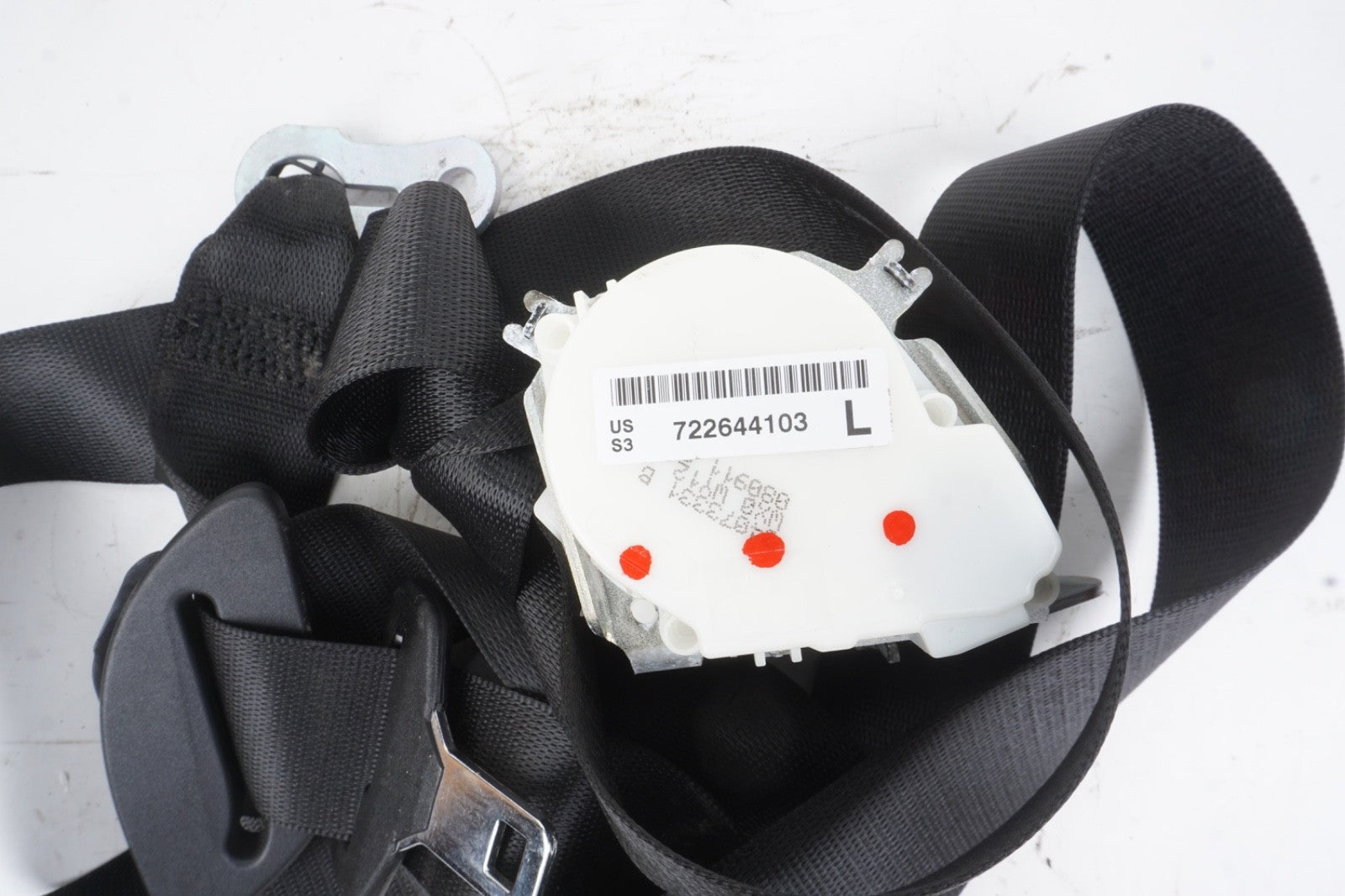 2012 - 2019 BMW 650I 640I REAR LEFT SEAT BELT RETRACTOR BLACK 722644103 OEM
