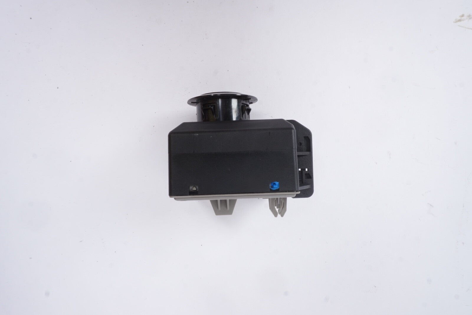 2016 - 2020 MERCEDES GLA250 X156 ENGINE IGNITION START STOP SWITCH BUTTON OEM