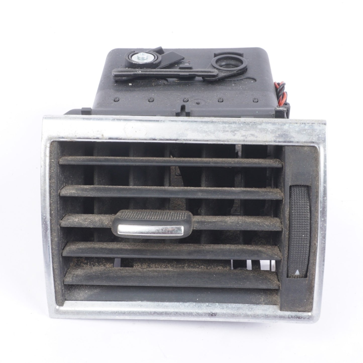 2004-2010 AUDI A8 QUATTRO - Right Center DASH AIR VENT 4E0820952G