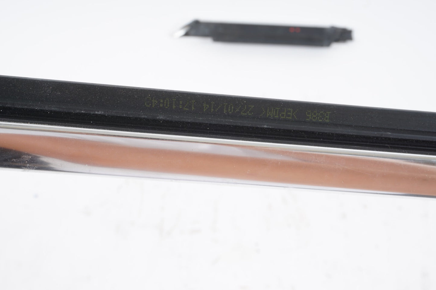 2014-2019 MASERATI GHIBLI FRONT RIGHT PASSENGER SIDE WINDOW BELT MOLDING SET OEM