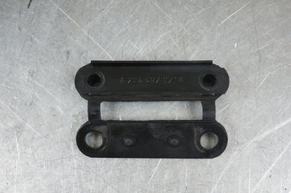MERCEDES-BENZ E C CLASS LEFT RIGHT INNER CATALYTIC CONVERTER BRACKET