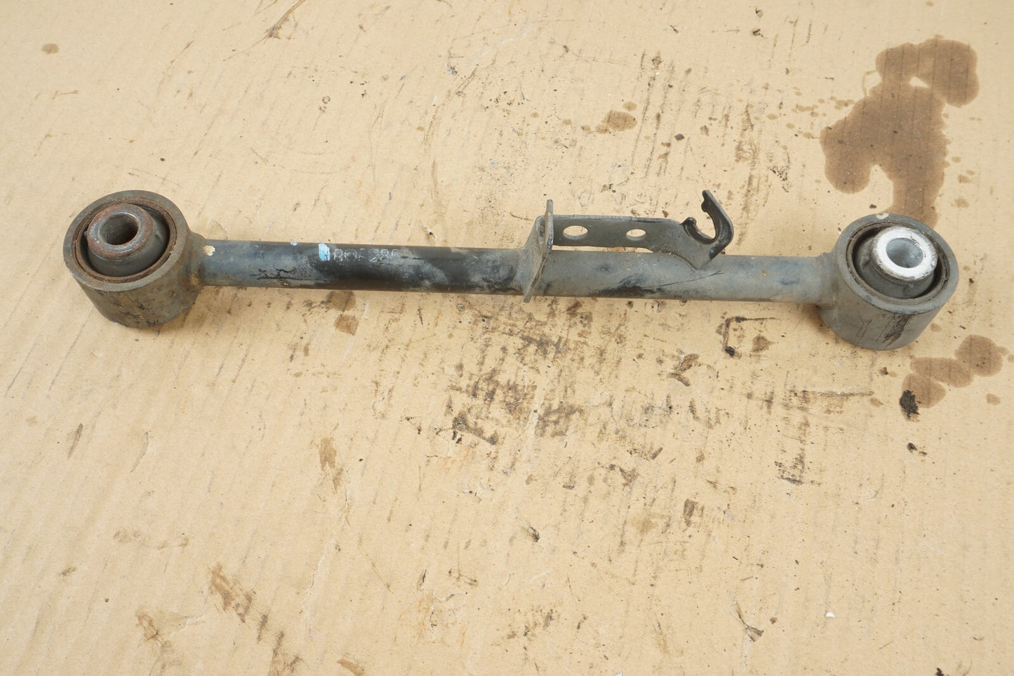 2014 - 2017 HONDA ODYSSEY REAR RIGHT PASSENGER SIDE CONTROL ARM OEM