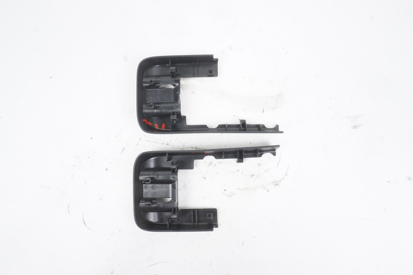 2020 - 2024 MERCEDES-BENZ EQB REAR LEFT RIGHT SEAT OUTER TRACK COVER TRIM OEM