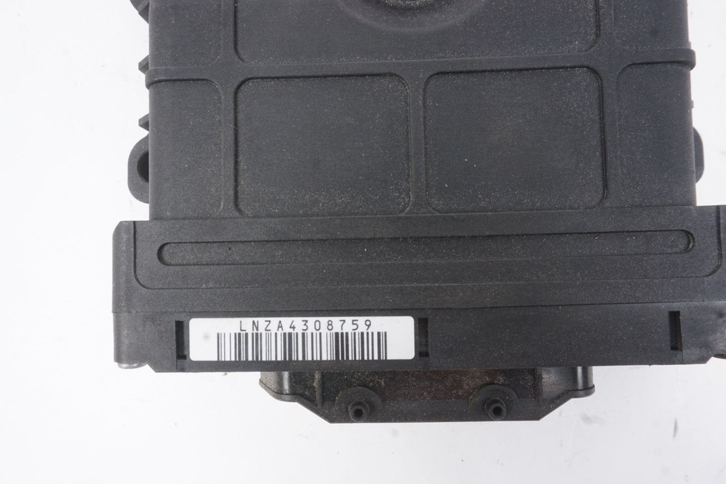 2014 - 2016 Volkswagen Passat Transmission Control Module TCM OEM