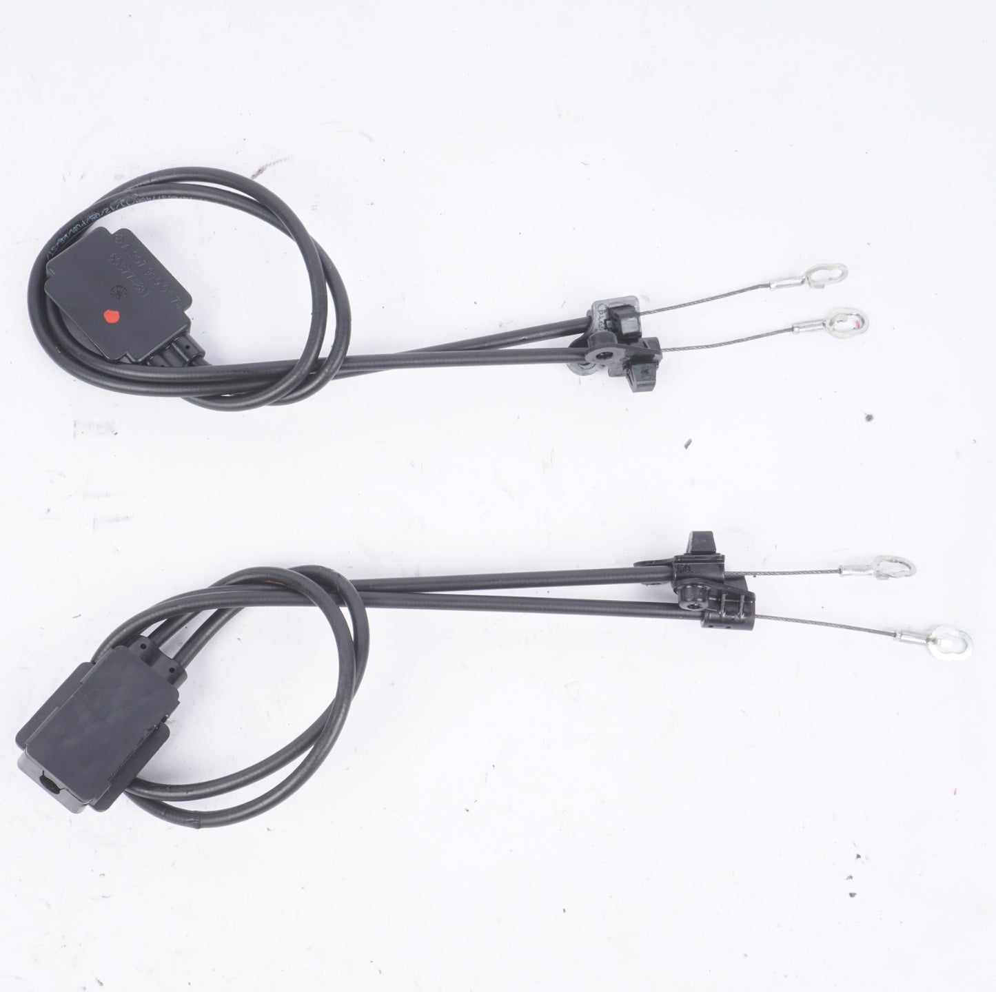 10-17 Mercedes W207 E350 Coupe Front Left Right Seat Backrest Lock Cable