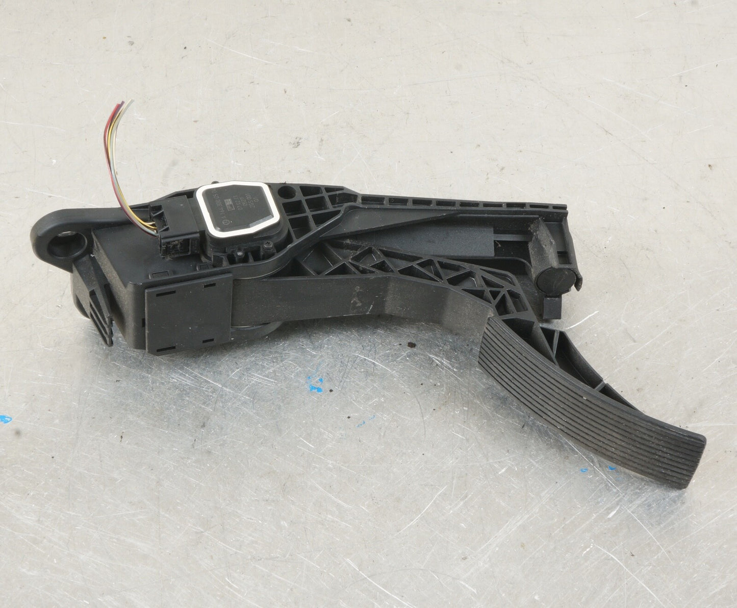 06-13 Mercedes X164 GL550 R350 Gas Throttle Pedal Accelerator 1643000504 OEM