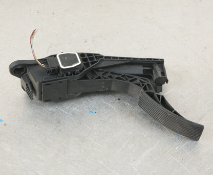 06-13 Mercedes X164 GL550 R350 Gas Throttle Pedal Accelerator 1643000504 OEM
