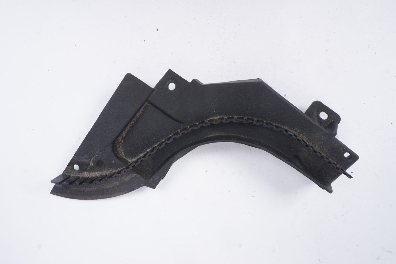 2014- 2024 MINI COOPER F56 RIGHT COWL VENT PANEL HOOD SEAL MOUNT OEM 51767300562