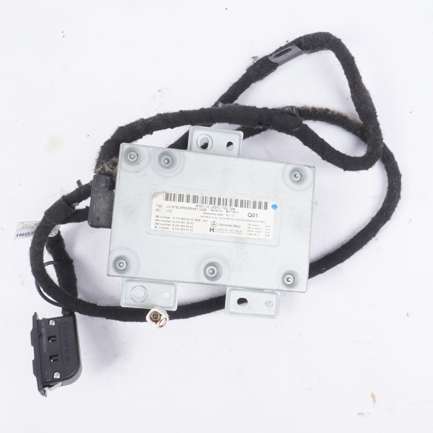 Mercedes W221 S550 S400 SLK350 Communication Interface Module 1729009302 OEM