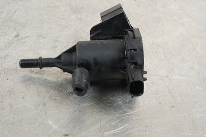 11-18 Mercedes W221 S550 CLS550 CL550 Fuel System Purge Valve 0014760532 OEM