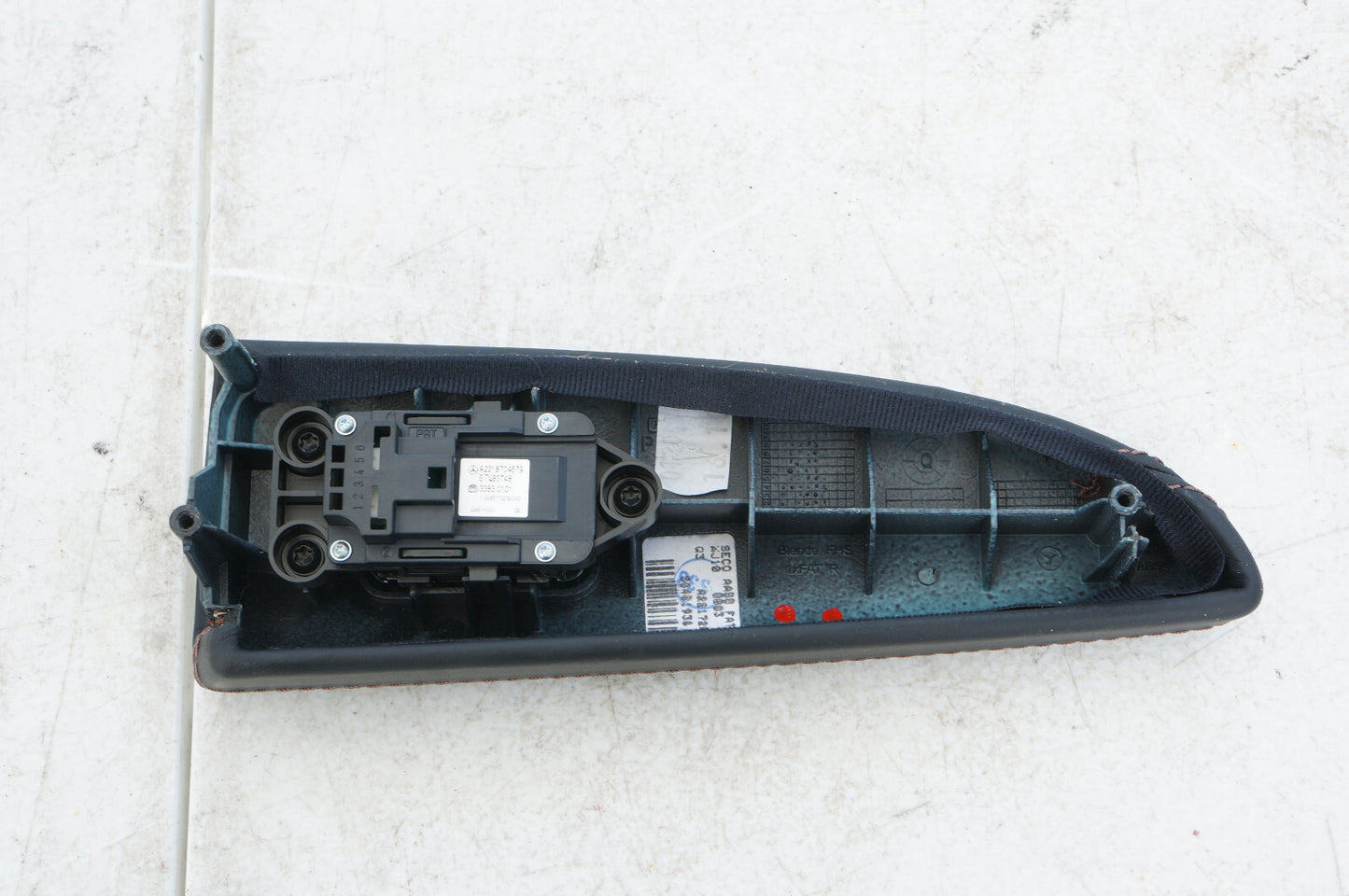 10-13 MERCEDES W221 S550 S400 FRONT RIGHT PASS SIDE WINDOW CONTROL SWITCH OEM
