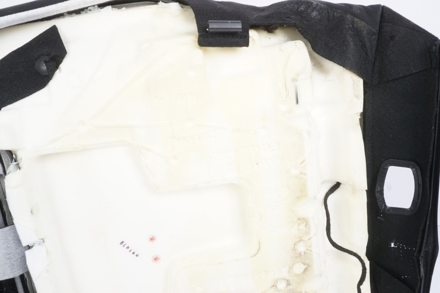 2017-2020 MERCEDES GLA250 X156 FRONT LEFT SIDE LOWER SEAT CUSHION BOTTOM OEM