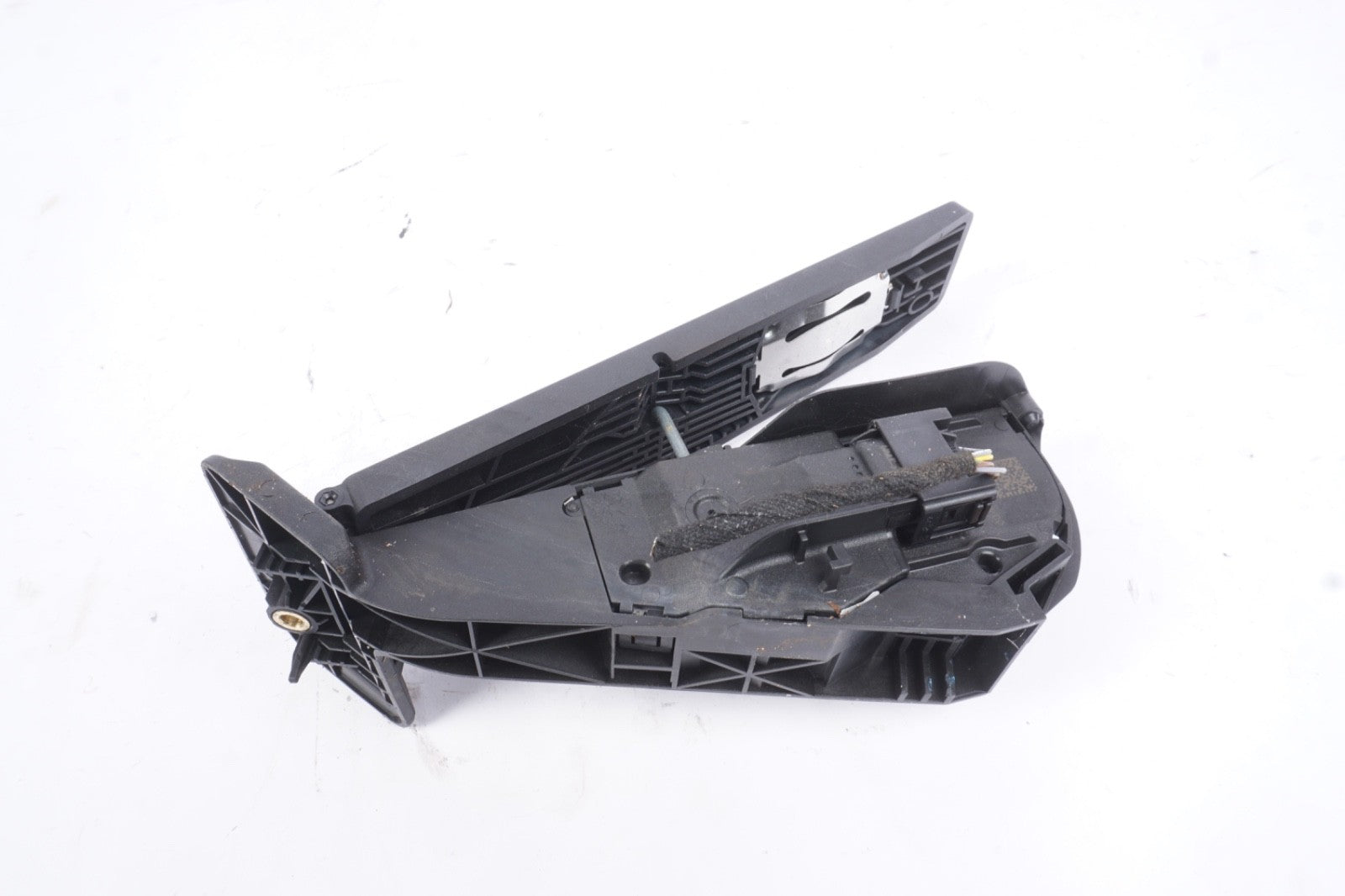 09-22 BMW F48 X1 X3 X4 X5 X6 X7 i8 1 2 3 4 THROTTLE ACCELERATOR GAS PEDAL