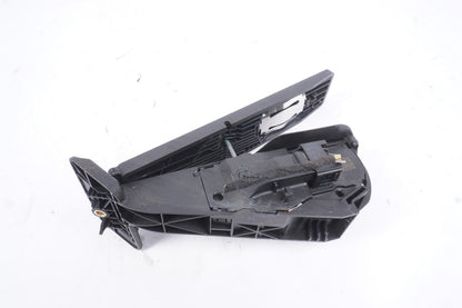 09-22 BMW F48 X1 X3 X4 X5 X6 X7 i8 1 2 3 4 THROTTLE ACCELERATOR GAS PEDAL