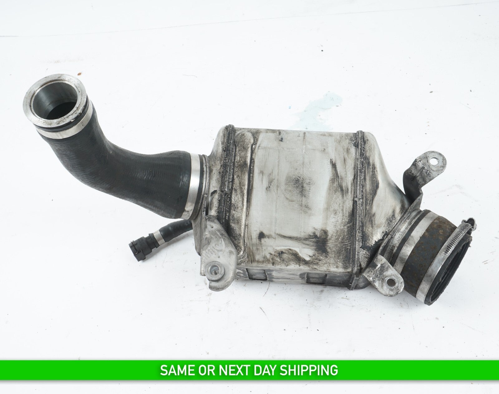 2012 - 2016 BMW 650i RIGHT PASSENGER SIDE NTERCOOLER 17517575406 OEM