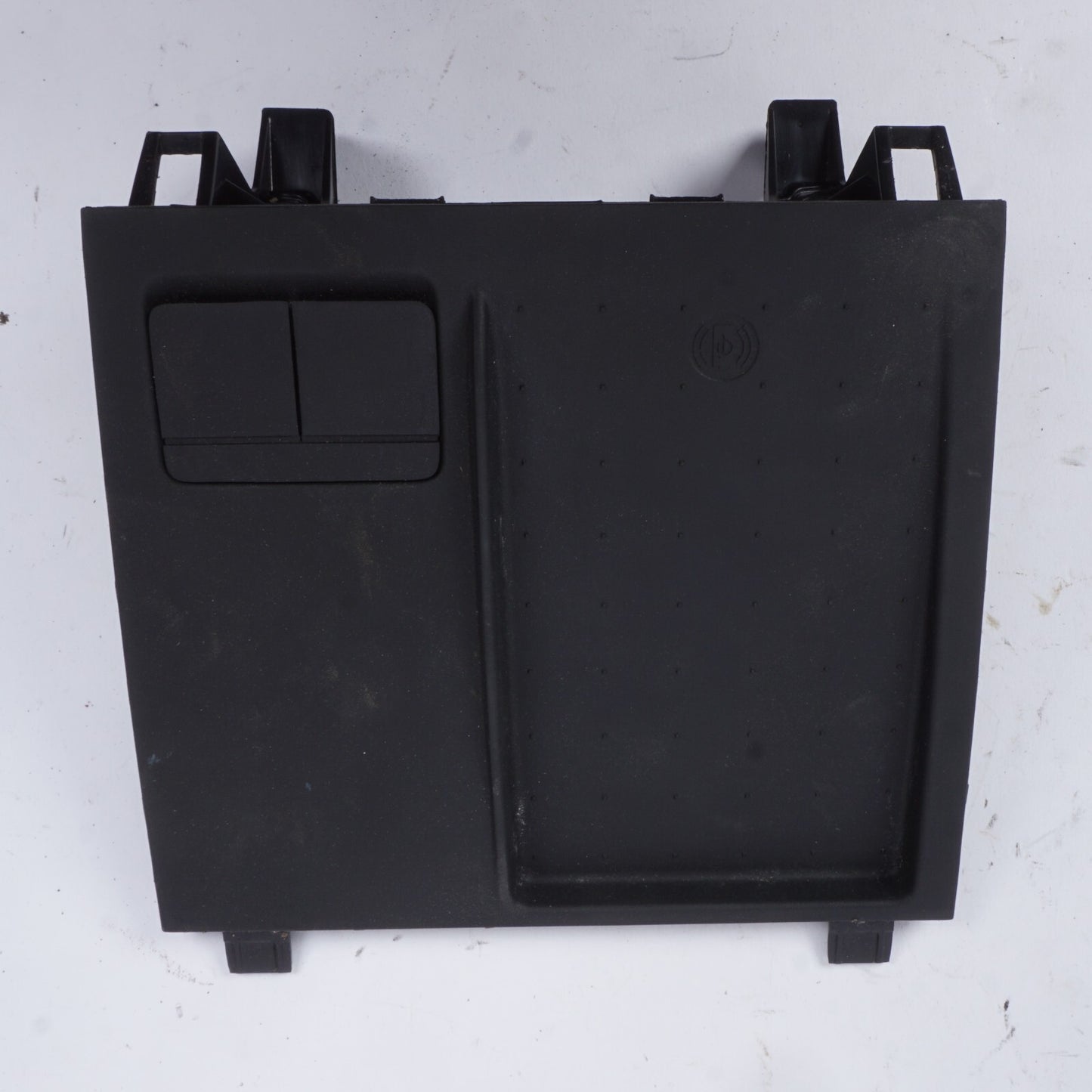 2021 - 2024 Polestar 2 Center Console Wireless Charger Trim Cover 31689535 OEM