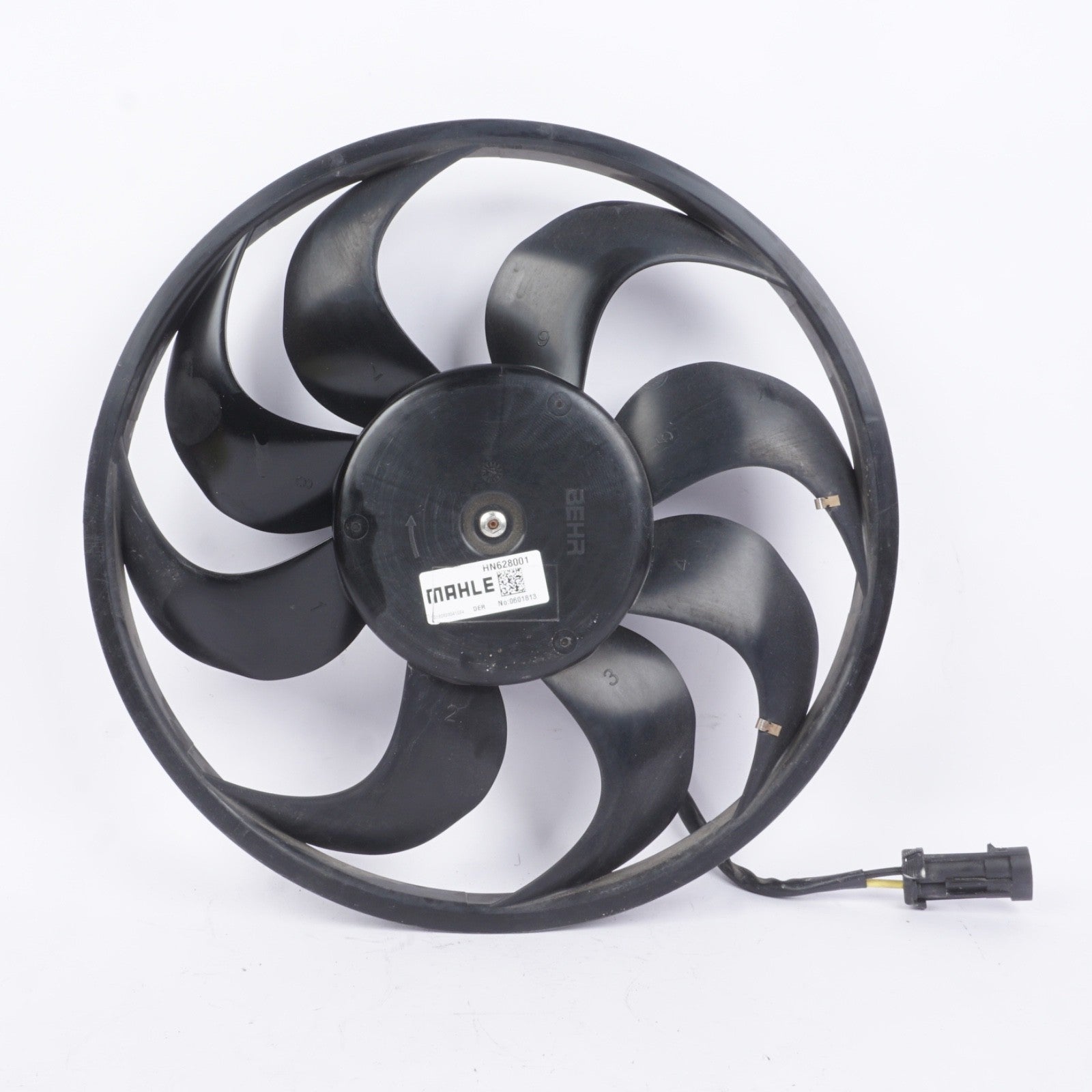 2016 - 2018 FIAT 500X 2.4L ENGINE RADIATOR COOLING FAN MOTOR  OEM