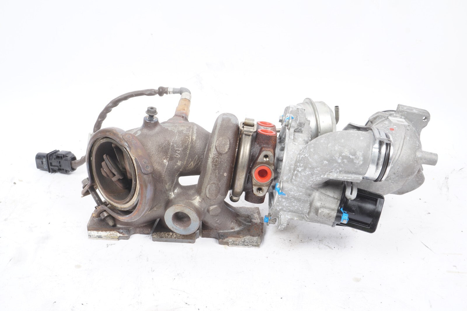 14-17 Mercedes E400 CLS400 S550E Turbocharger Manifold Right Passenger Side OEM