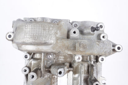 Mercedes W251 R350 GL350 ML350 Bluetec Diesel Engine Cylinder Head Cover Left