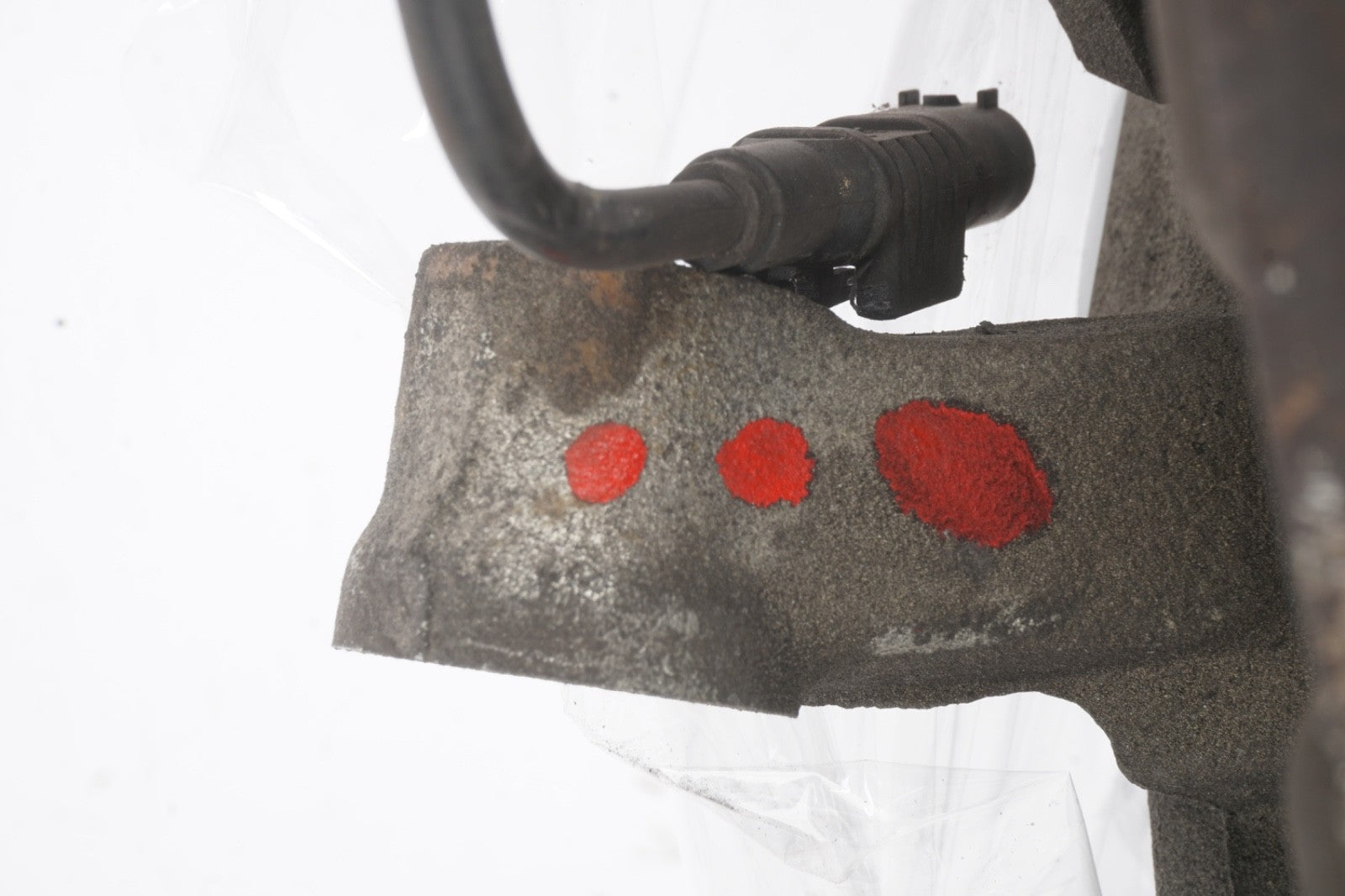2012 - 2016 Mercedes GL450 Rear Left Wheel Spindle Knuckle Hub