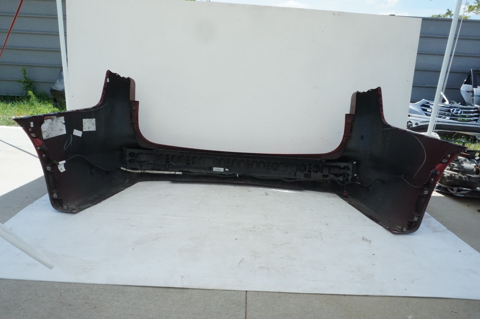 17-20 CHRYSLER PACIFICA REAR BUMPER COVER OEM