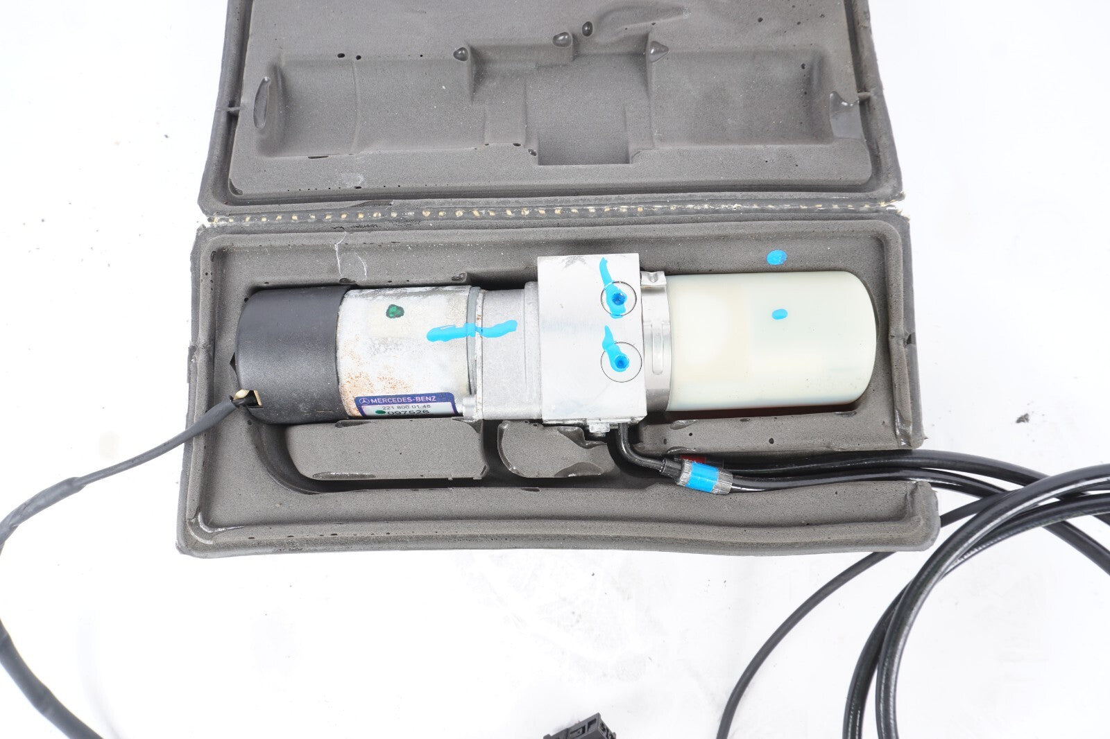 07-13 Mercedes W221 S550 S600 Rear Trunk Locking Hydraulic Pull Down Pump  OEM