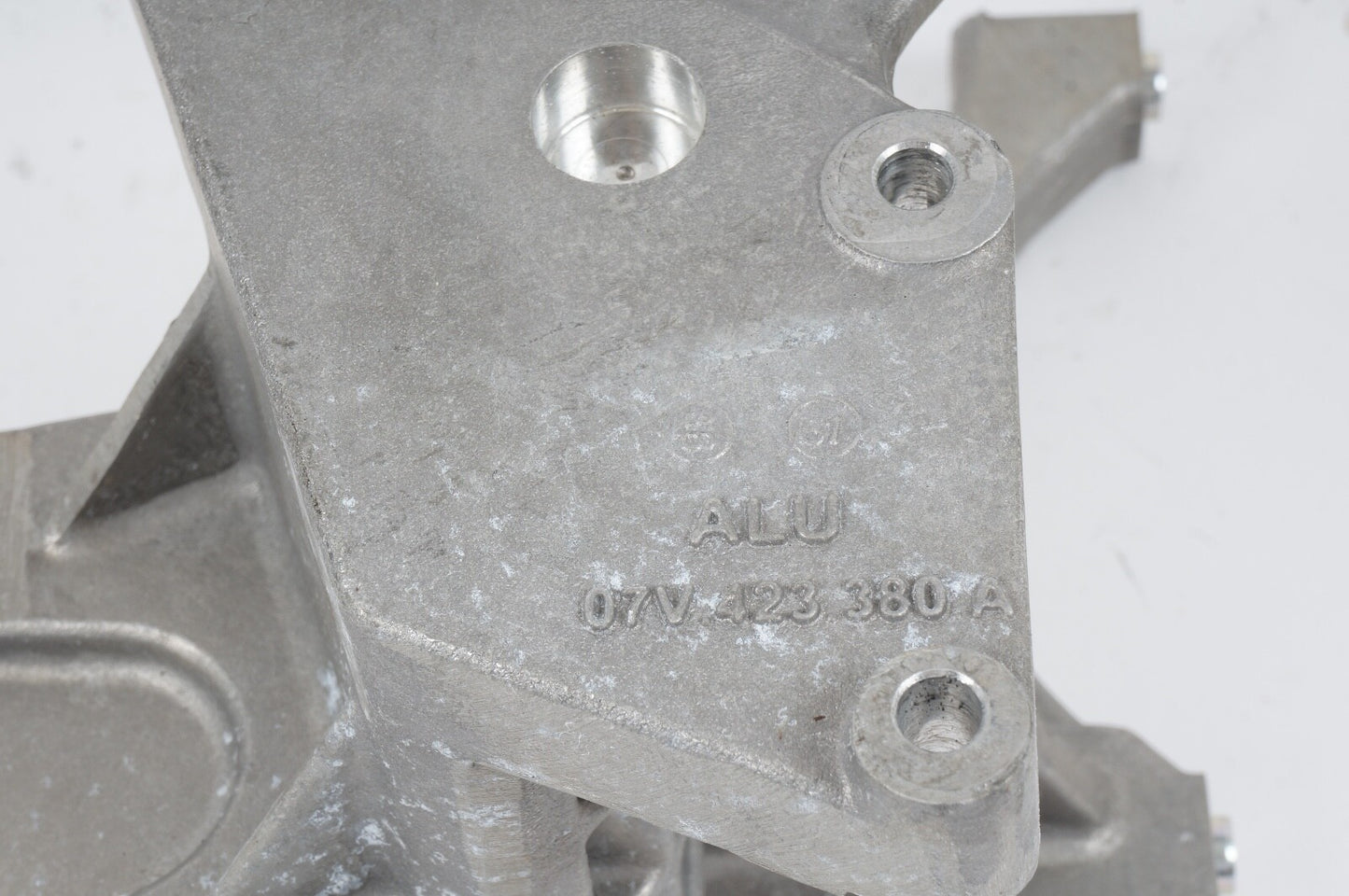 2010 - 2020 Bentley Mulsanne AC A/C Air Compressor Bracket Mount Support
