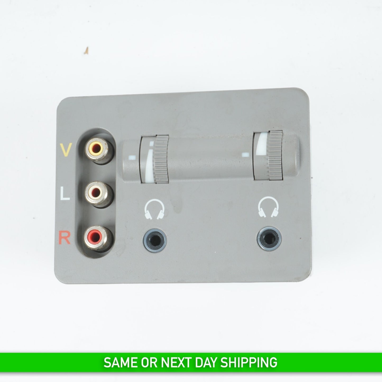 11-17 HONDA ODYSSEY VLR TV INPUT AUDIO INPUT HEADPHONE JACK M45519  OEM