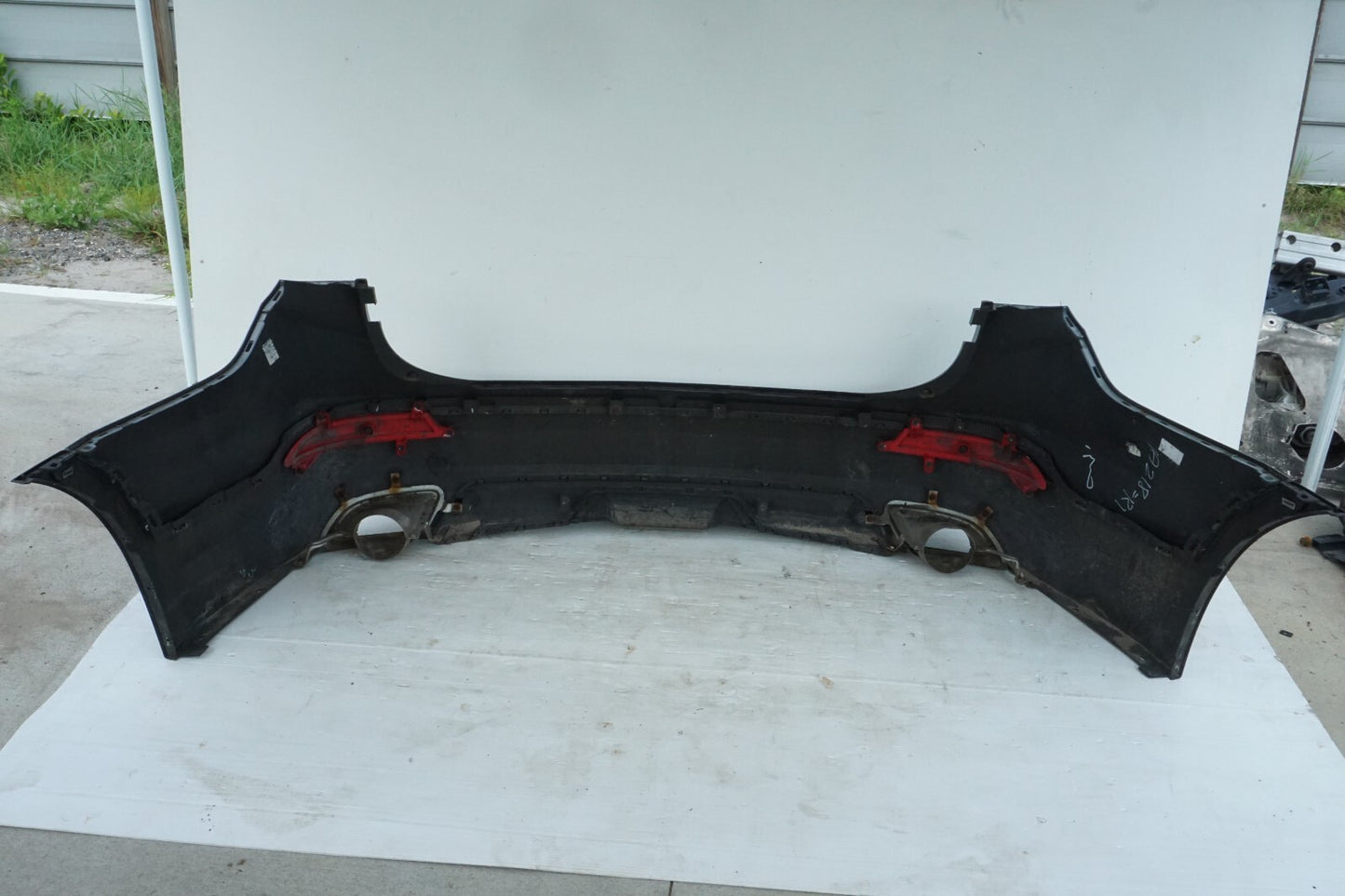 2013-2016 HYUNDAI SANTA FE REAR BUMPER COVER OEM
