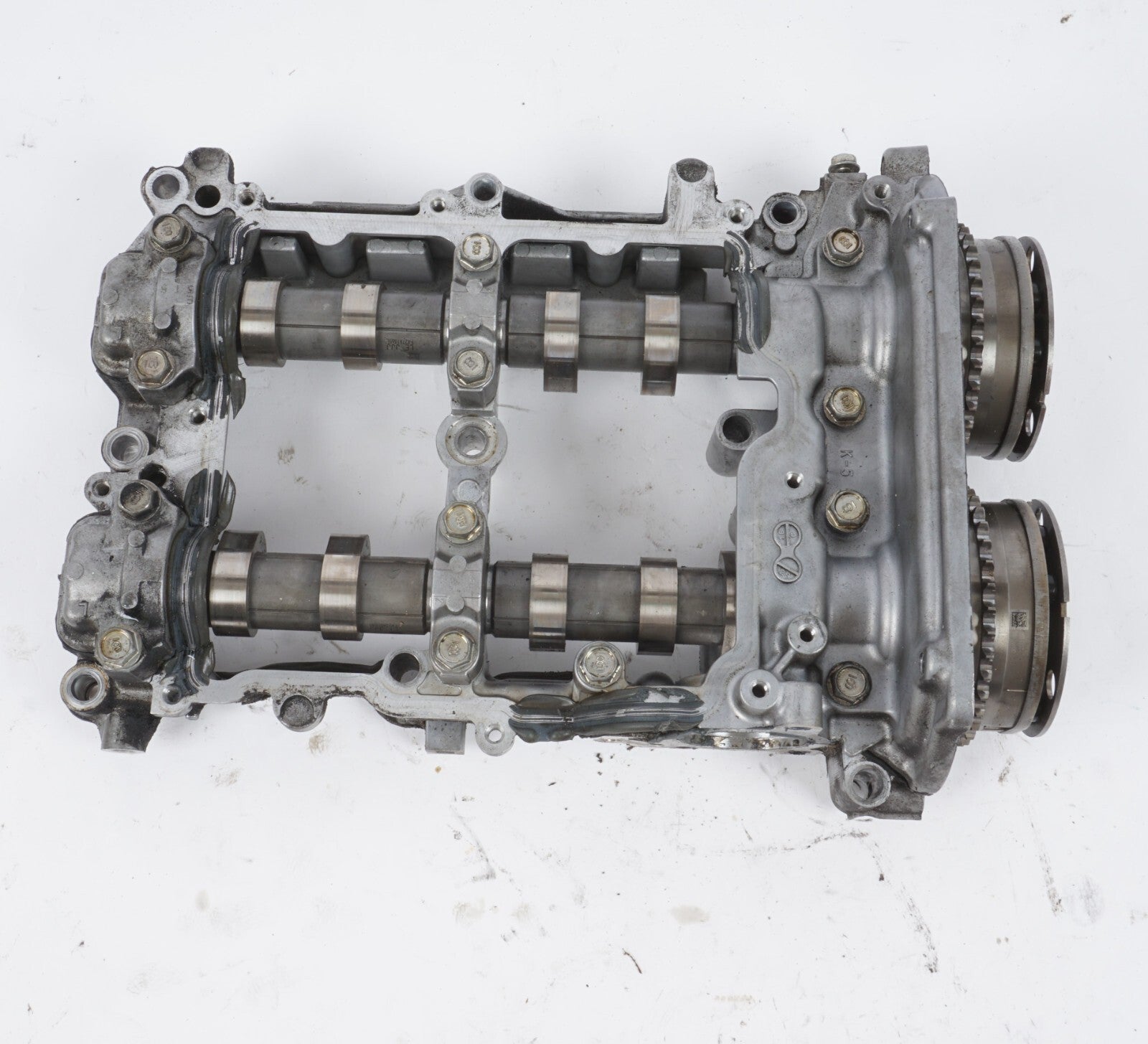 2011-2013 BMW 550I GT F07 N63 4.4L CAMSHAFTS WITH TRAY LEFT DRIVER SIDE OEM