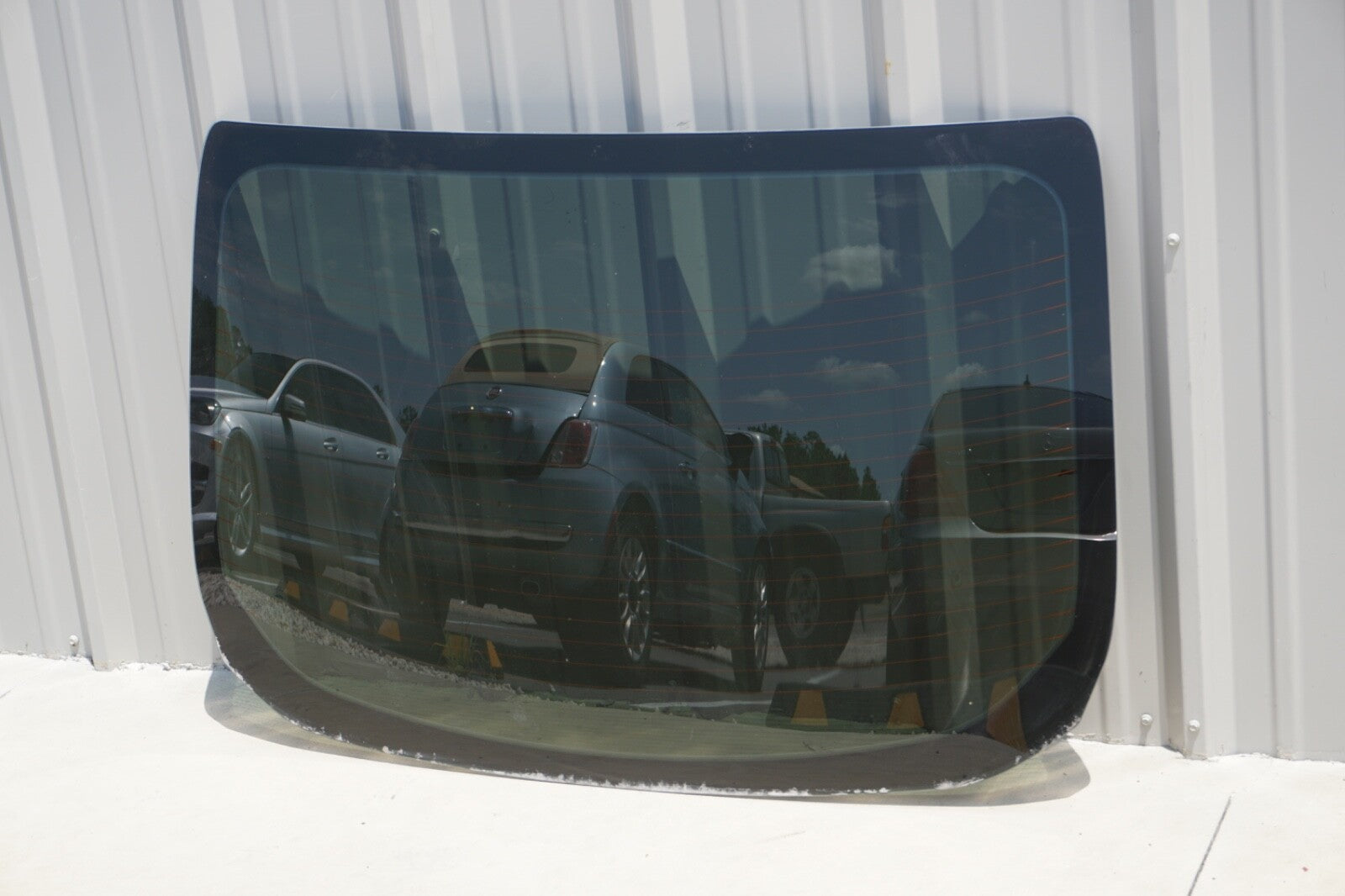 2012 - 2018 FORD FOCUS REAR WINDSHIELD GLASS
