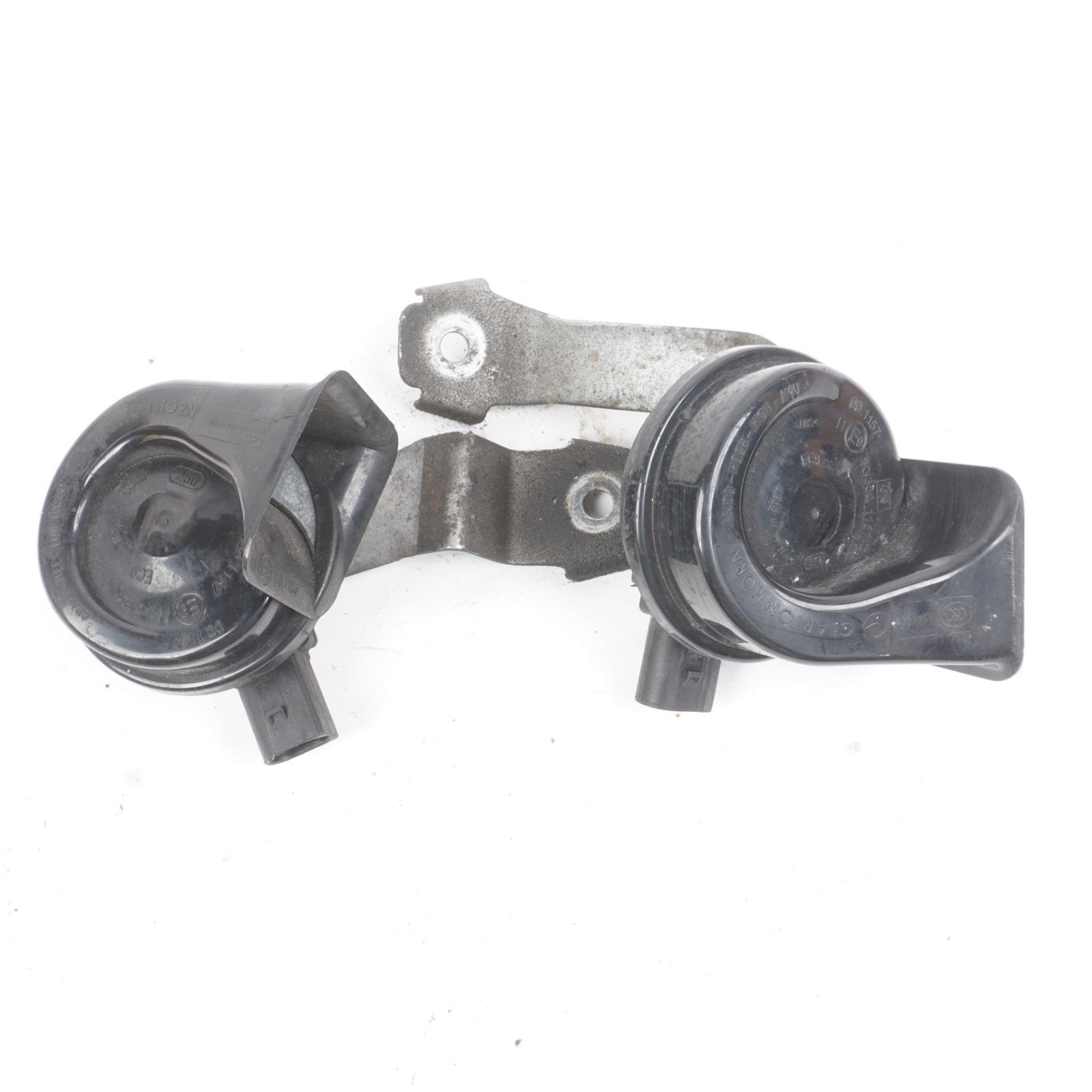 2012-2019 Volkswagen Passat Horn Signal High & Low w/ Bracket OEM
