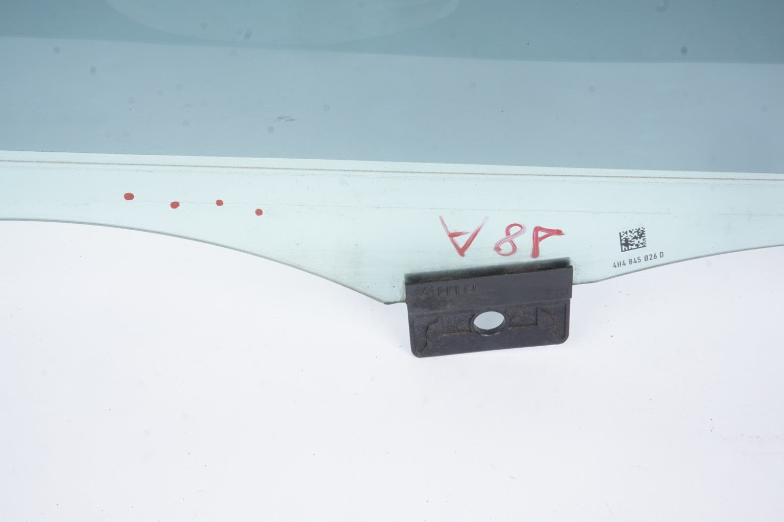 2011 - 2018 AUDI A8L REAR RIGHT SIDE WINDOW GLASS OEM "LONG BASE ONLY"
