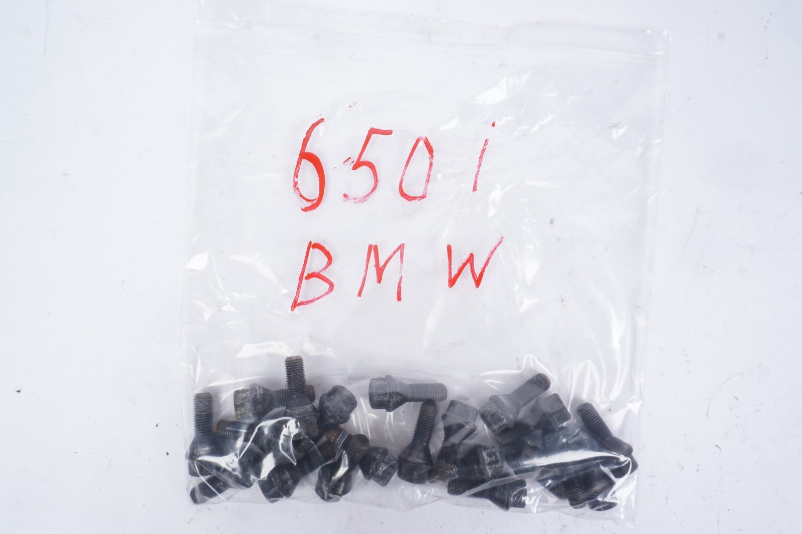 2004 - 2010  BMW 650i E63 E64 Wheel Lug Bolt 20Pcs OEM
