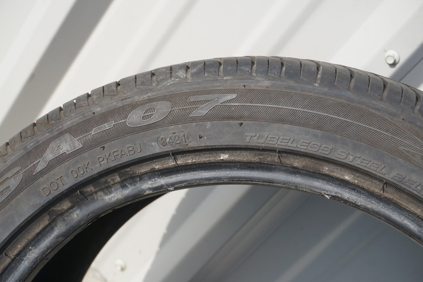 Westlake SA07 SPORT 255/40R17 Tire USED - 6.3 MM