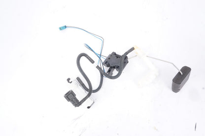 14-20 Mercedes W217 S550 S63 AMG Gas Tank Fuel Filter Unit 2224700094 OEM