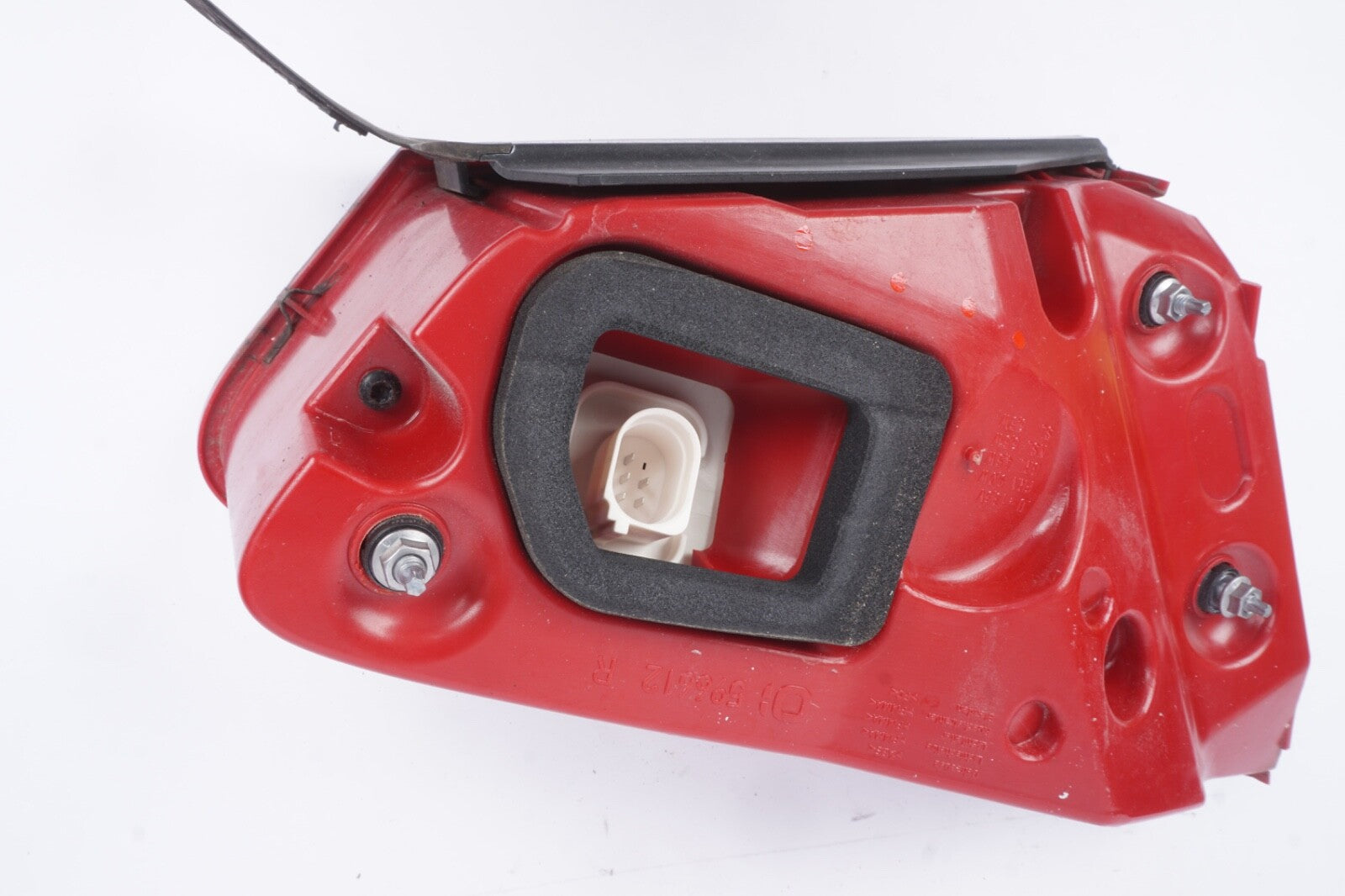 2011 2012 2013 2014 Audi A8 OEM Right Rear Trunk Mounted Tail Light 4H0945094A