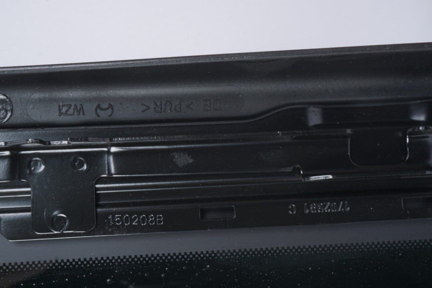 2004  - 2010 Audi A8 A8L SunRoof Glass 4E0877071 OEM