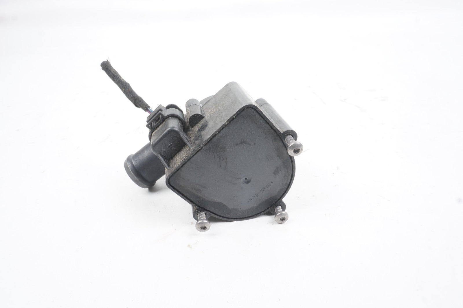 2011-2018 Audi A8 Auxiliary Electric Water Pump 059121012A  OEM