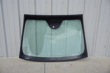 2016 - 2017 FIAT 500X Windshield Front Glass