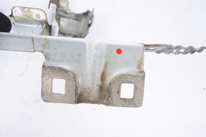 15-20 MERCEDES S560 S550 W222 FRONT LEFT FENDER MOUNT SUPPORT BRACKET OEM  SET