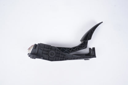 2006 - 2013 Mercedes-Benz ML350 Gas Accelerator Pedal A1643000504 OEM