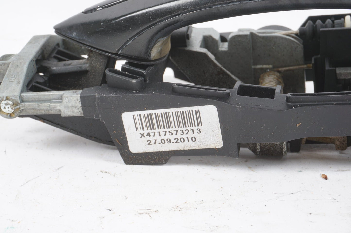 2010-2013 BMW 550I GT F07 FRONT RIGHT PASSENGER SIDE EXTERIOR DOOR HANDLE OEM