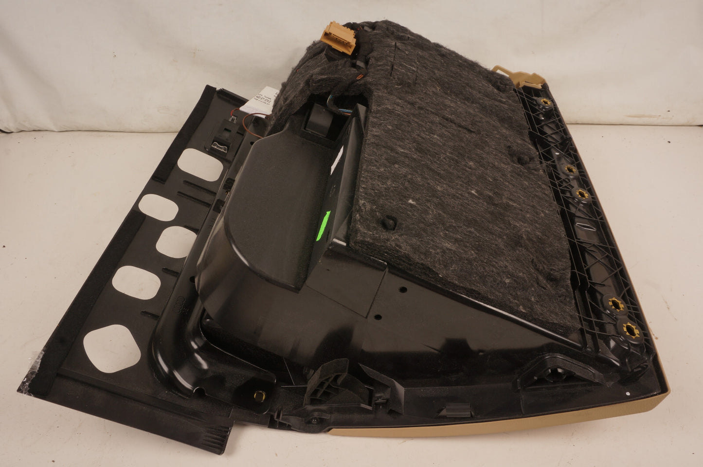 12-17 AUDI A6 S6 A7 S7 GLOVE BOX STORAGE COMPARTMENT OEM