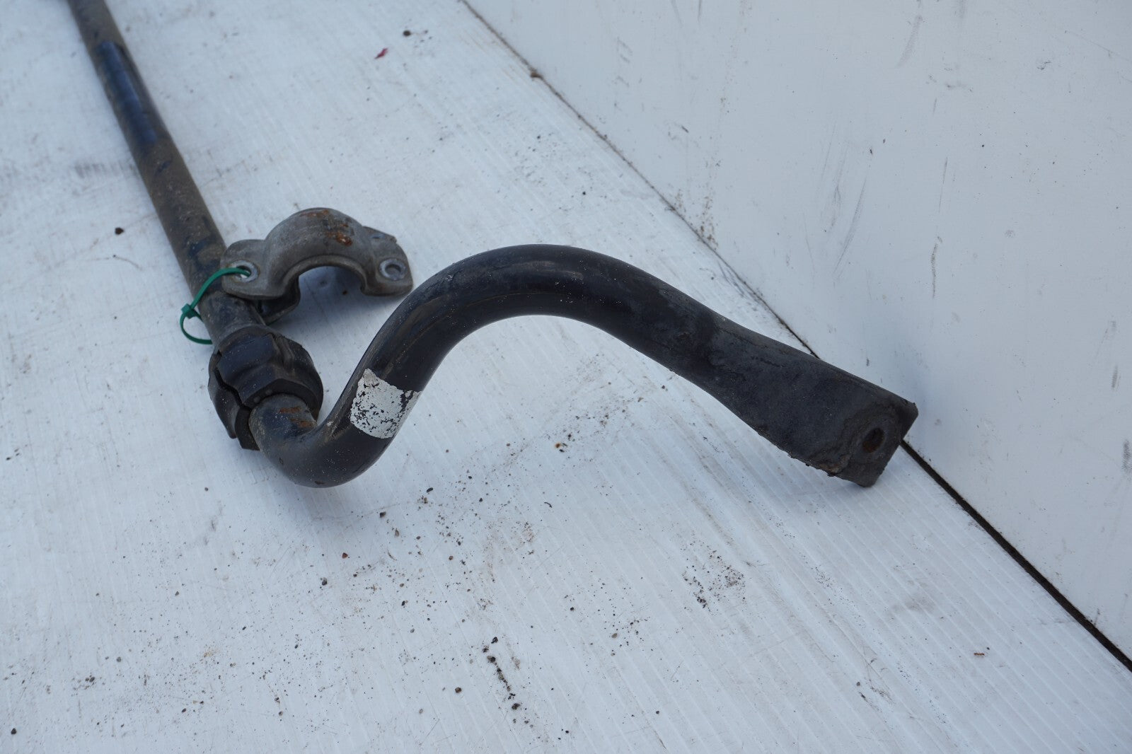 12-17 AUDI A8L A8 FRONT STABILIZER SWAY ANTI ROLL BAR  OEM