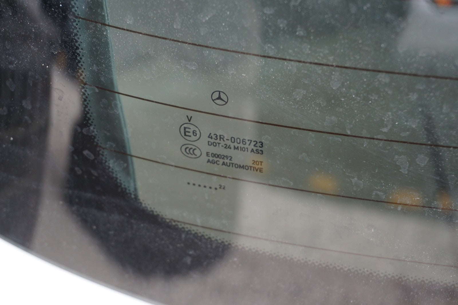 2022 - 2025 MERCEDES EQB300 X243 TAIL GATE TAILGATE TRUNK LID HATCH WHITE