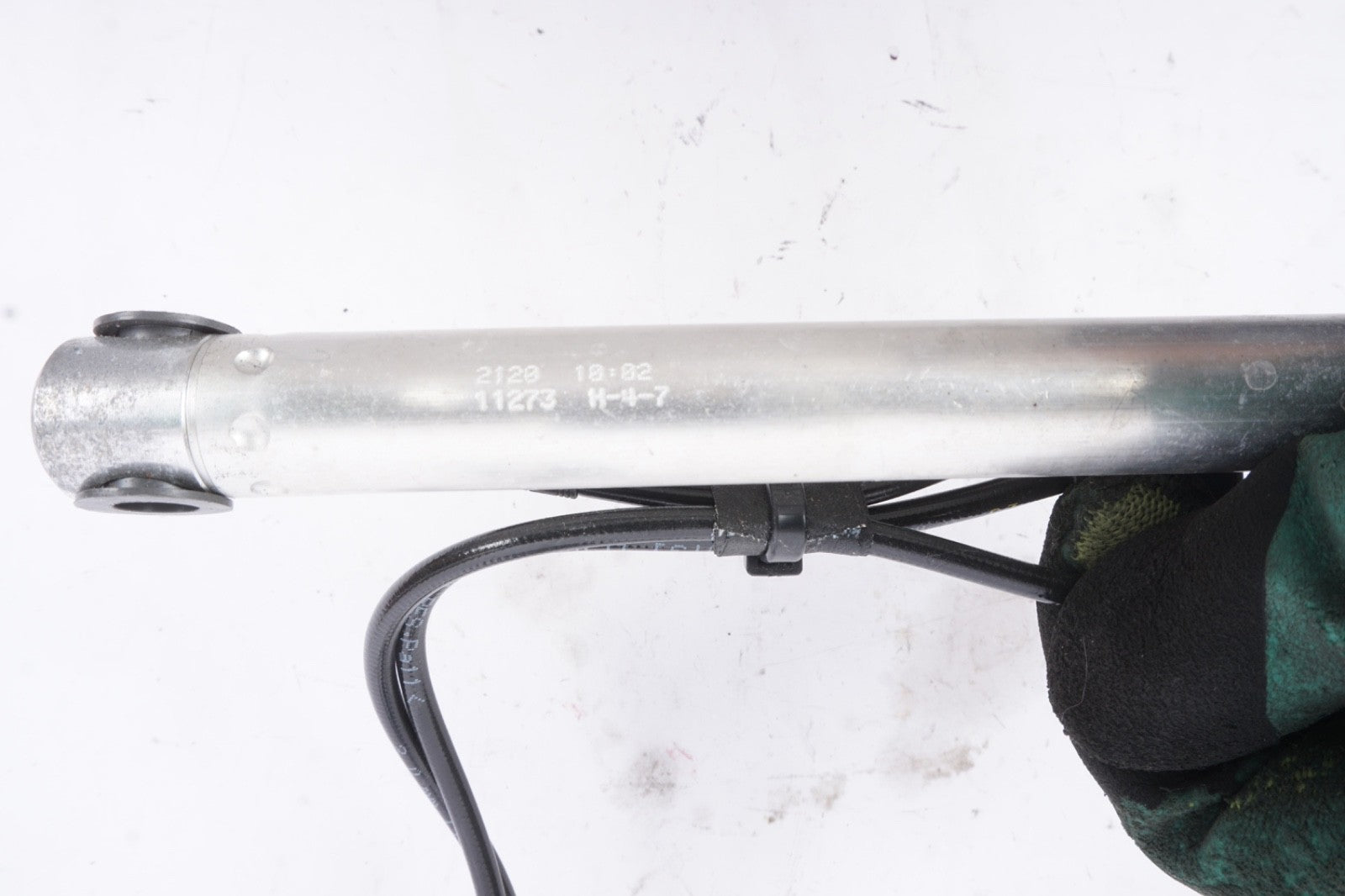 11-17 Mercedes E350 E550 E400 Right Passenger Side Bow Tension Cylinder OEM
