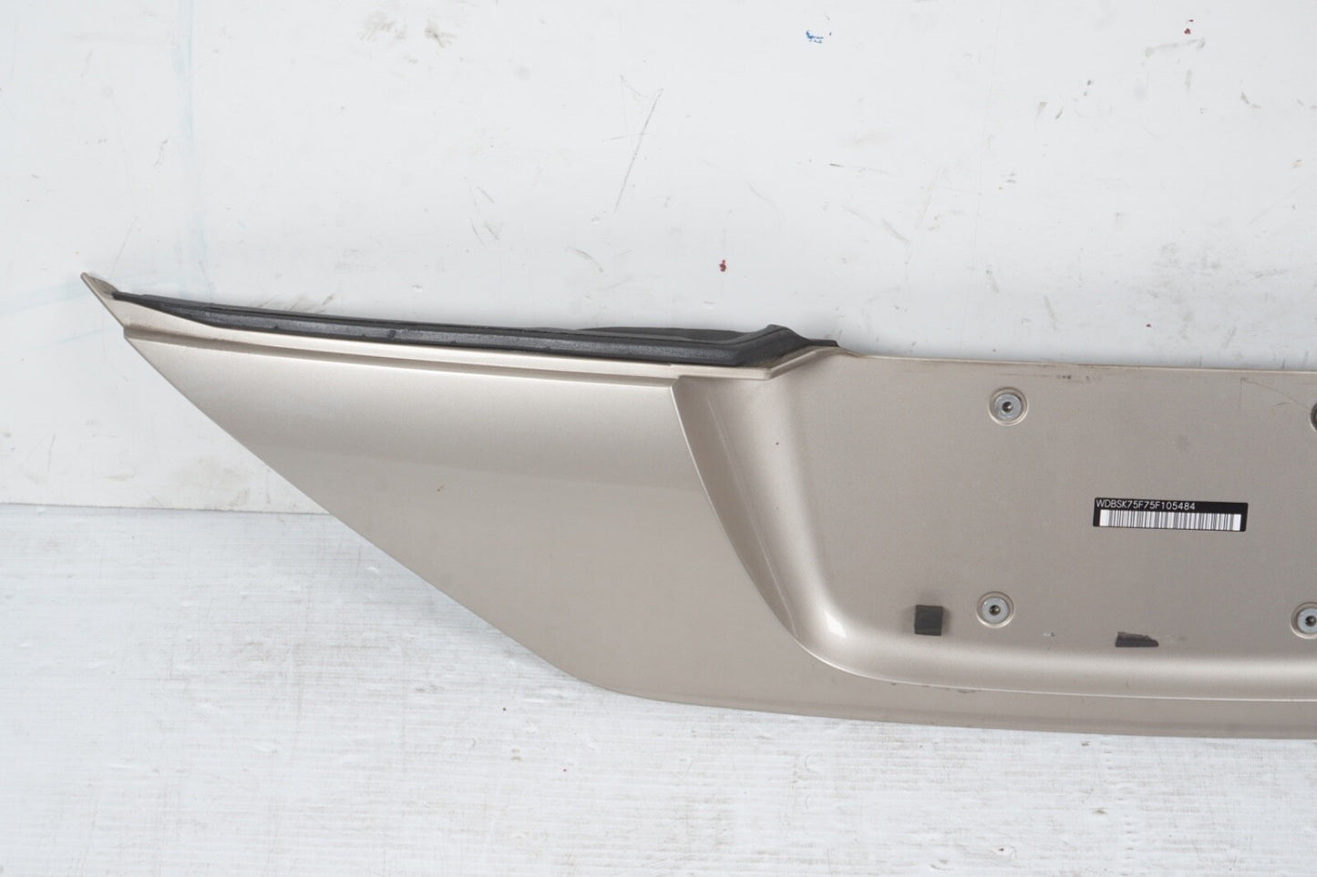 03-12 Mercedes R230 SL500 SL550 SL55 AMG Trunk Lid License Plate Holder OEM
